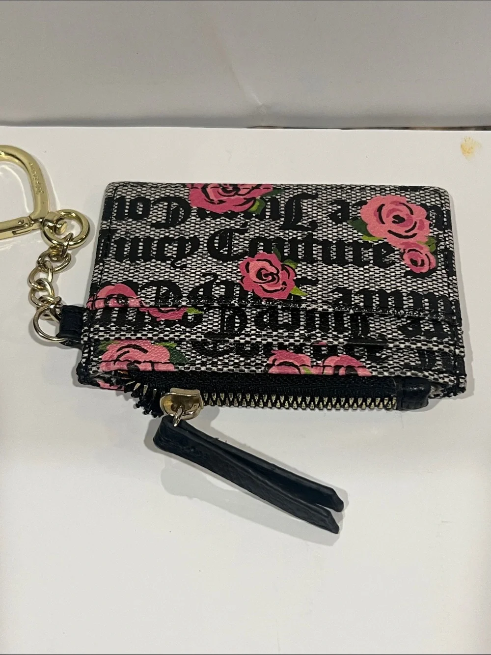 Juicy Couture compact card